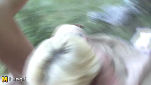 6334