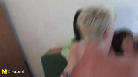9839